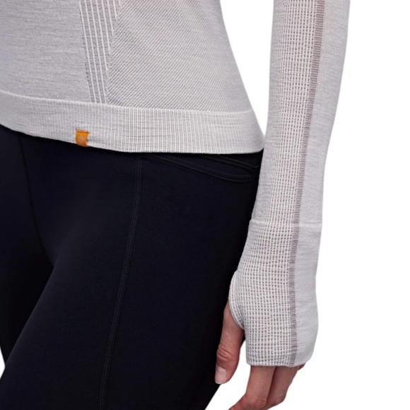 SOLD - NWT Neiwai Wool Seamless Mock Neck Top Thumbholes Medium US 4 Reg. $109 - Picture 12 of 16